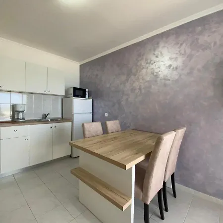 Emanuela 1 Apartment Novalja Exterior photo