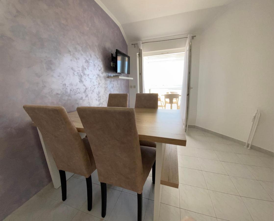 Emanuela 1 Apartamento Novalja