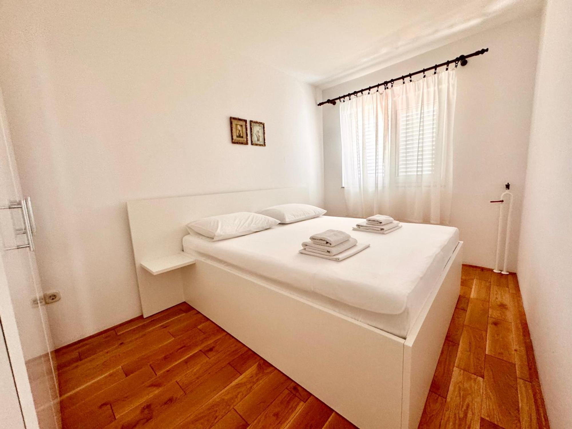 Apartment Emanuela 1