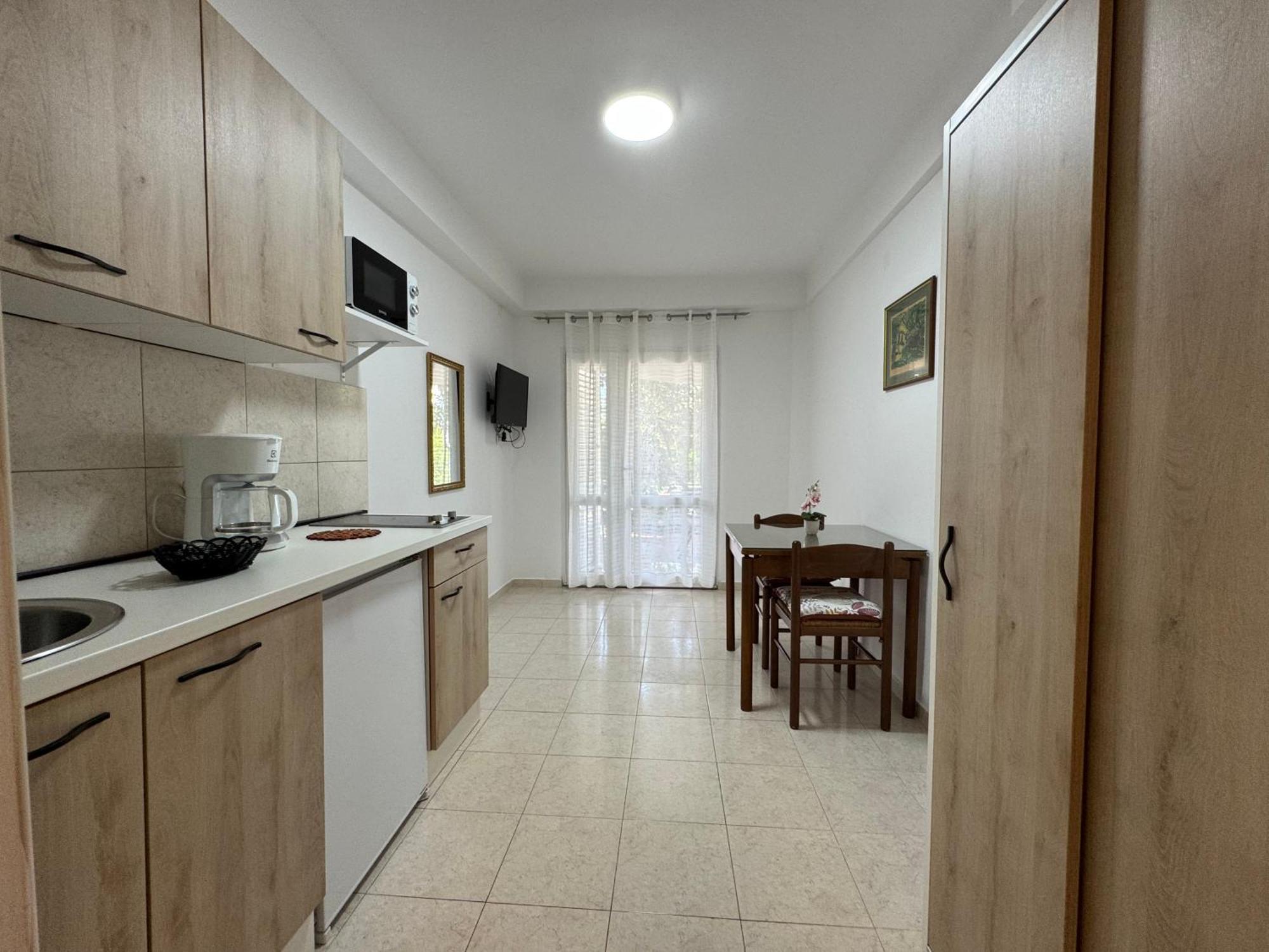 Appartement Emanuela 1 *
