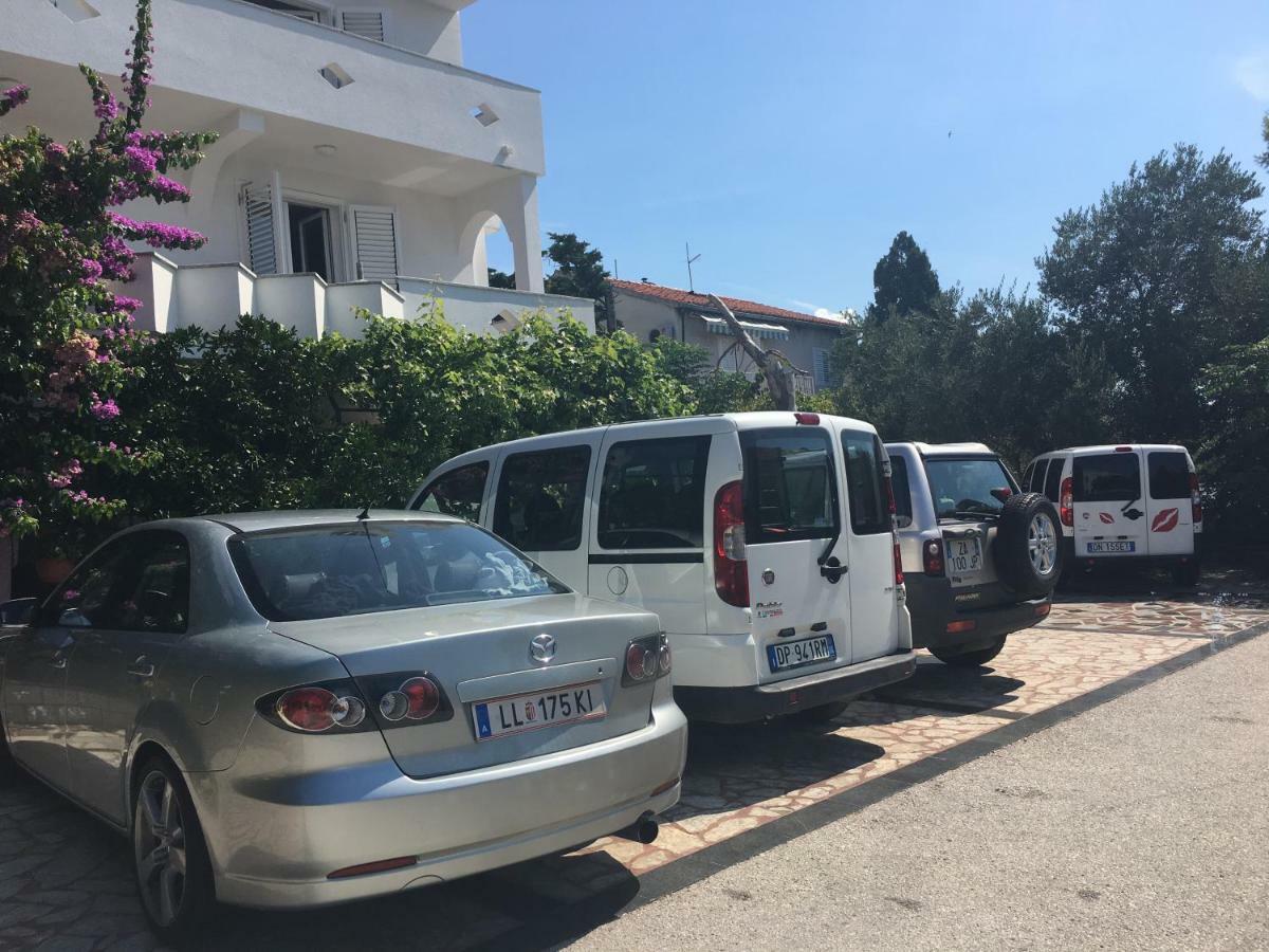 Apartamento Emanuela 1 *