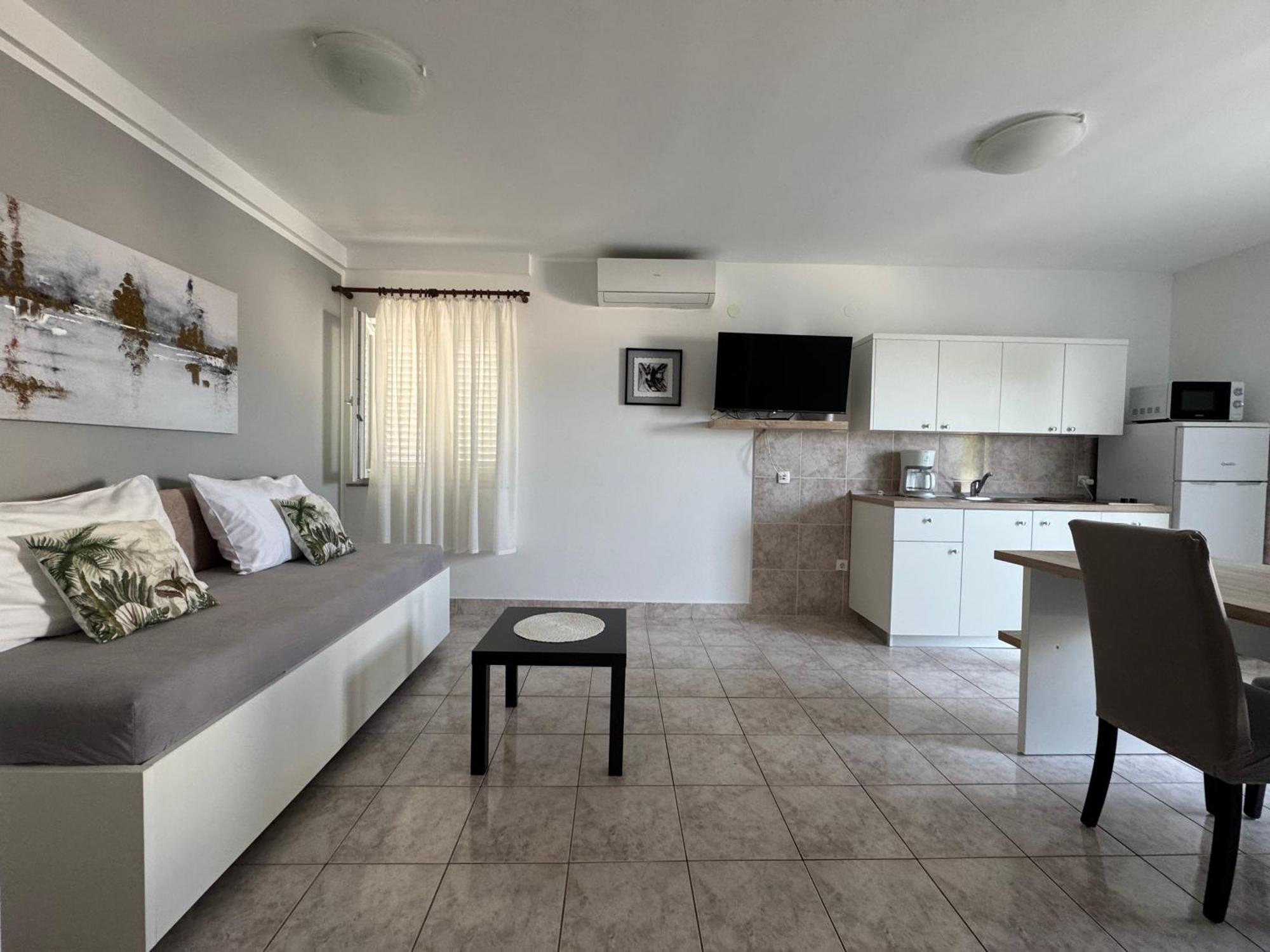 Emanuela 1 Apartament Novalja